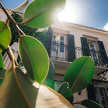 Avlu Cunda Hotel
